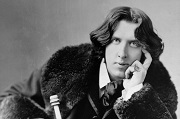 Women are made to be loved, not understood - Oscar Wilde quotes