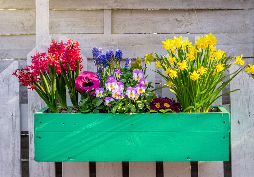 17 Planter Box Plans You Can DIY This Weekend - Bob Vila