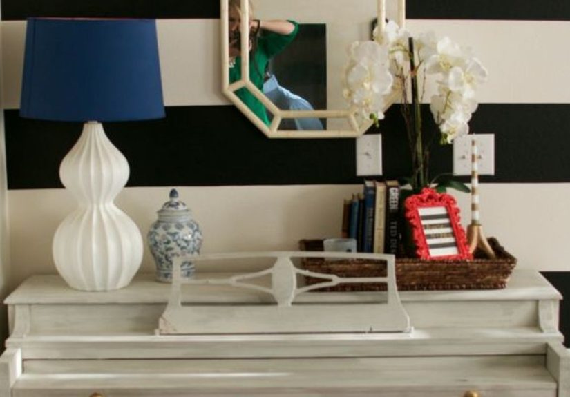 Rental Friendly Feature Wall