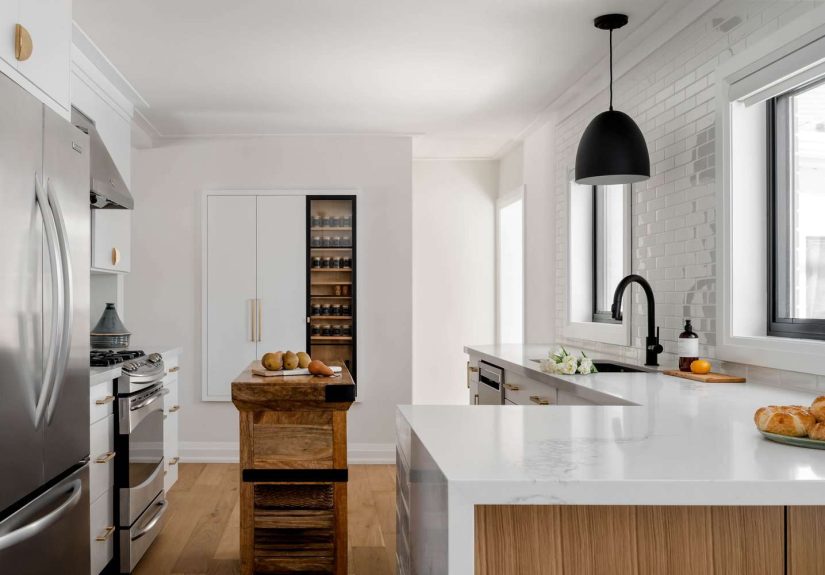 7 Things Minimalists Throw Out Every Day for a Tidier Home