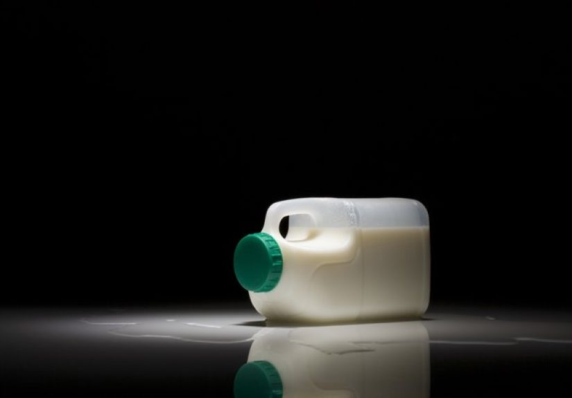 How to Make a Birdhouse From a Plastic Milk Jug