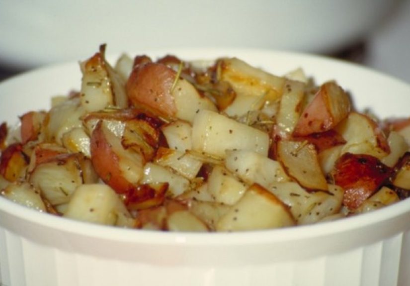 How to Prepare Roasted Potatoes for a Banquet