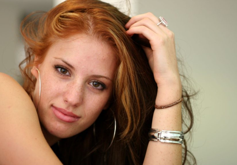 How to Retrain Your Hair Part (And Why You Should)