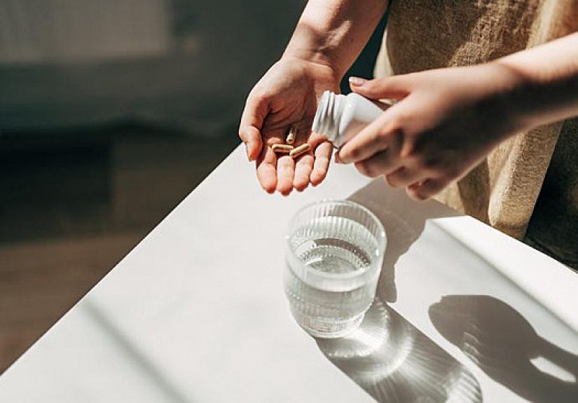 Over-the-counter pills better than opioids after dental surgery - Harvard Health