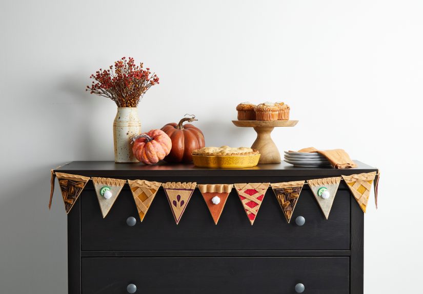 12 Easy Thanksgiving Crafts for Kids