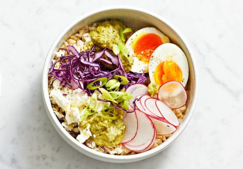 Best Brown Rice Bowl with Jammy Eggs and Olive Vinaigrette Recipe - How to Make Brown Rice Bowl with Jammy Eggs and Olive Vinaigrette