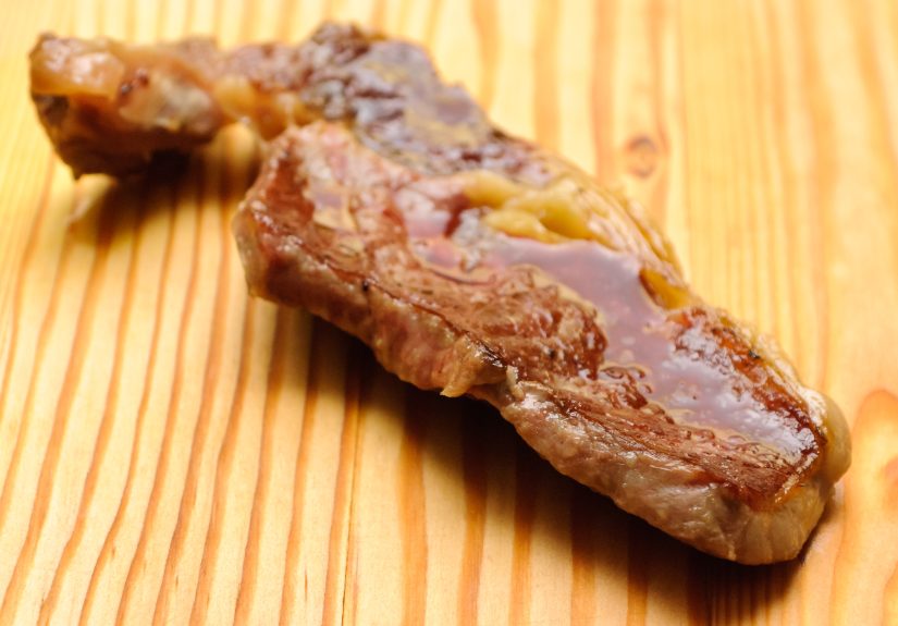 How to Sear Steaks on the Grill: Easy & Delicious Guide