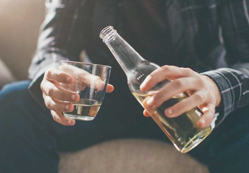 Is It Safe to Mix Statins and Alcohol?