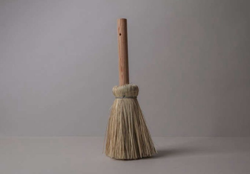 Raffia Limewash Brush