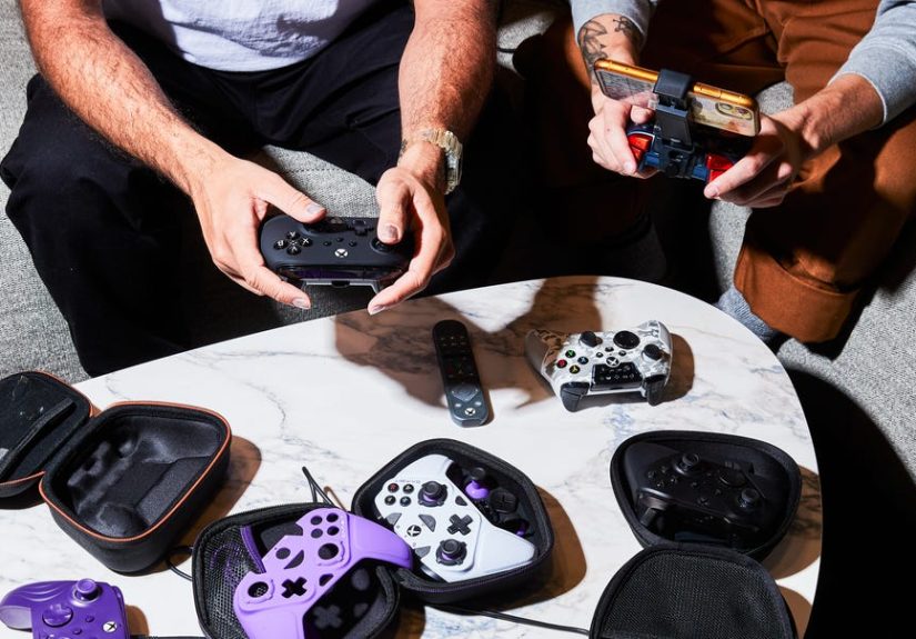 The 7 Best Xbox Controllers in 2024 - Best Controllers for Xbox