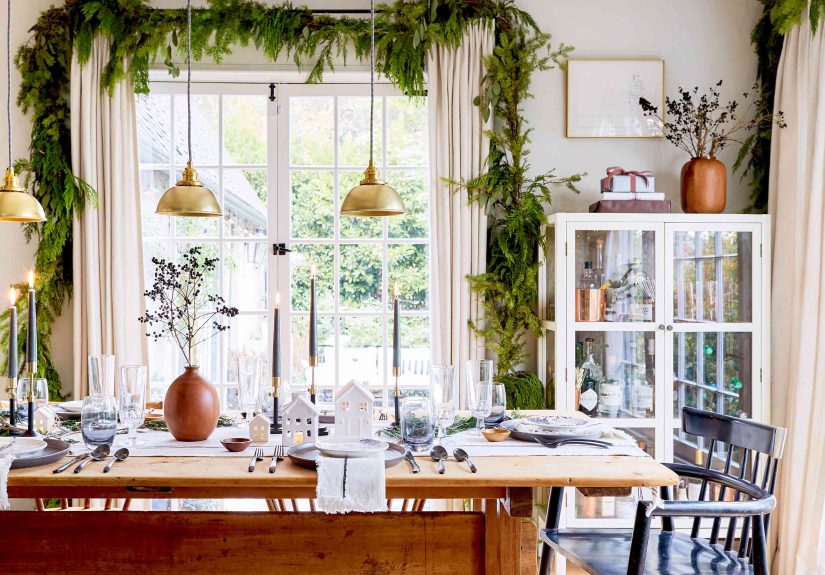 The Best Holiday Hosting Tip I Ever Got Was From My Mom (And She Was Right)