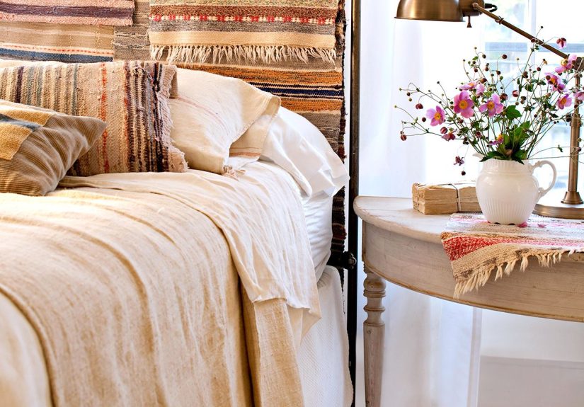 23 Ways to Create a Vintage Aesthetic with Flea Market Finds