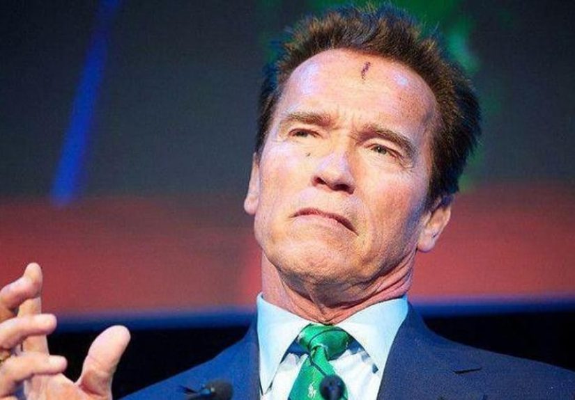 Famous Television Directors: List of The Top TV Directors in Their Field