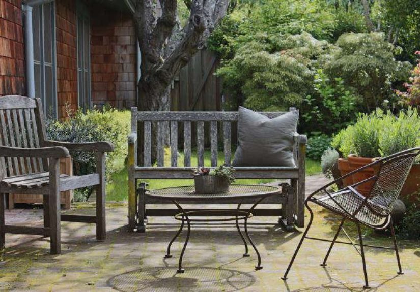 Help Me Choose an Outdoor Rug (or Have I Gone Too Far?)